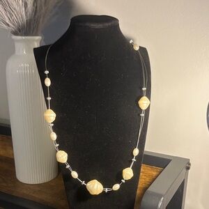Elegant Cream Pearl Necklace